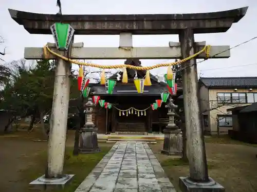 三条八幡宮の鳥居