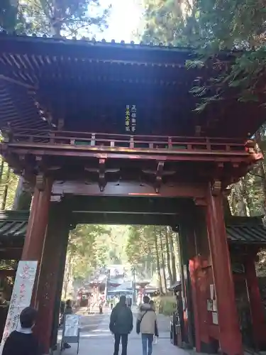 日光二荒山神社の山門