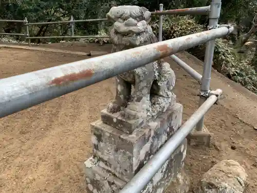 八幡神社の狛犬