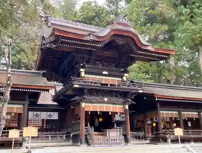 諏訪大社下社秋宮の本殿・本堂