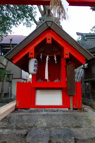 星田神社の末社