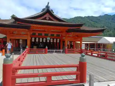 厳島神社(広島県)