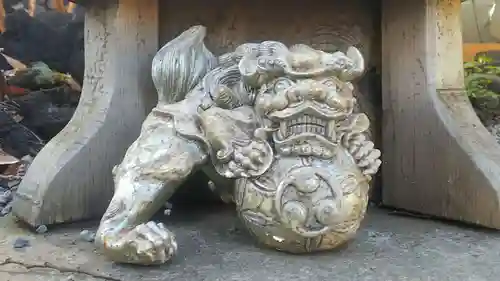 敷島神社の狛犬