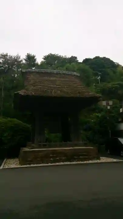 建長寺の{uncategorized: "未分類", other: "その他", undefined: "問題あり", building: "その他建物", grave: "お墓", sacred_gate: "鳥居", guardian: "狛犬", statue: "像", buddha: "仏像", history: "歴史", nature: "自然", garden: "庭園", animal: "動物", pagoda: "塔", temizu: "手水舎", mountain_gate: "山門・神門", sanctuary: "本殿・本堂", subordinate: "末社・摂社", art: "芸術", scenery: "景色", jizo: "地蔵", ema: "絵馬", goshuin: "御朱印", omikuji: "おみくじ", items: "授与品その他", amulet: "お守り", goshuincho: "御朱印帳", eats: "食事", festival: "お祭り", votive_dance: "神楽", shichigosan: "七五三参", wedding: "結婚式", experience: "体験その他", initially: "初詣", around: "周辺", anti_infection: "感染症対策"}
