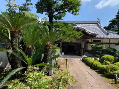 國分寺の本殿・本堂