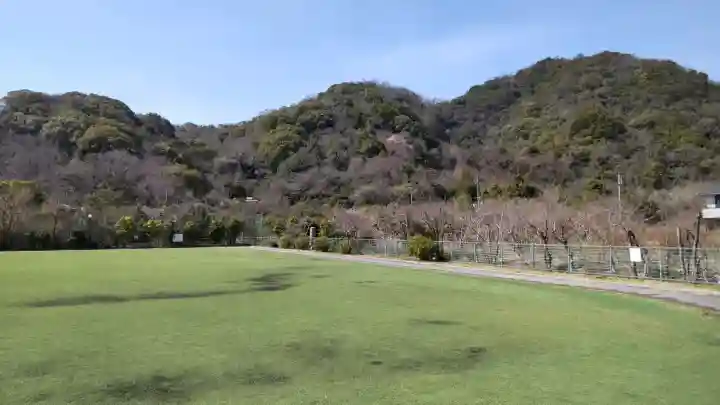 蓮乗寺の{uncategorized: "未分類", other: "その他", undefined: "問題あり", building: "その他建物", grave: "お墓", sacred_gate: "鳥居", guardian: "狛犬", statue: "像", buddha: "仏像", history: "歴史", nature: "自然", garden: "庭園", animal: "動物", pagoda: "塔", temizu: "手水舎", mountain_gate: "山門・神門", sanctuary: "本殿・本堂", subordinate: "末社・摂社", art: "芸術", scenery: "景色", jizo: "地蔵", ema: "絵馬", goshuin: "御朱印", omikuji: "おみくじ", items: "授与品その他", amulet: "お守り", goshuincho: "御朱印帳", eats: "食事", festival: "お祭り", votive_dance: "神楽", shichigosan: "七五三参", wedding: "結婚式", experience: "体験その他", initially: "初詣", around: "周辺", anti_infection: "感染症対策"}
