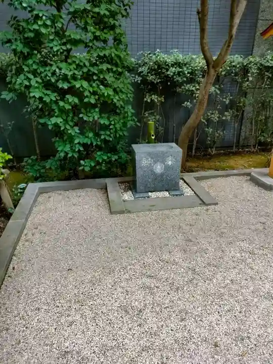 日新稲荷神社(東京都)