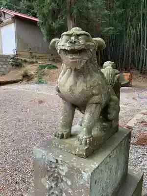 常代神社の狛犬