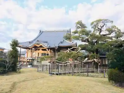 圓鏡寺の本殿・本堂