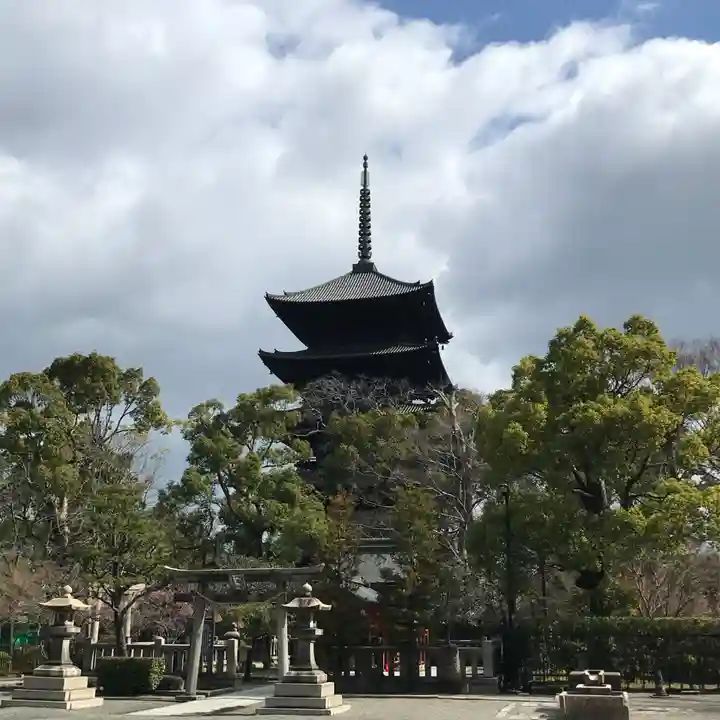 東寺(教王護国寺)の塔