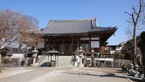 多聞寺の本殿・本堂