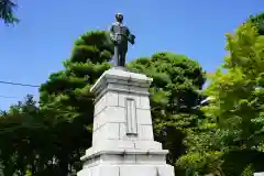 開成山大神宮の像