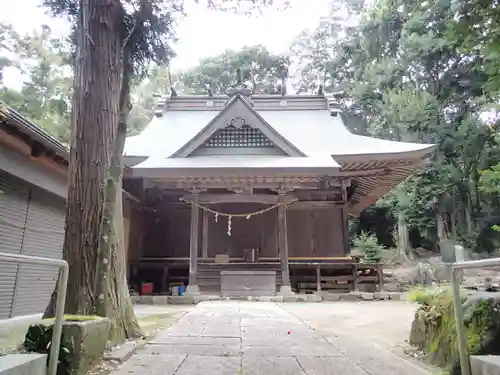 飯名神社の本殿・本堂