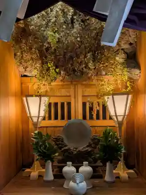 銭洗弁財天宇賀福神社(神奈川県)