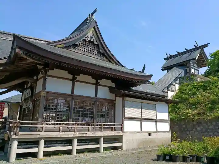 釈迦内神明社の{uncategorized: "未分類", other: "その他", undefined: "問題あり", building: "その他建物", grave: "お墓", sacred_gate: "鳥居", guardian: "狛犬", statue: "像", buddha: "仏像", history: "歴史", nature: "自然", garden: "庭園", animal: "動物", pagoda: "塔", temizu: "手水舎", mountain_gate: "山門・神門", sanctuary: "本殿・本堂", subordinate: "末社・摂社", art: "芸術", scenery: "景色", jizo: "地蔵", ema: "絵馬", goshuin: "御朱印", omikuji: "おみくじ", items: "授与品その他", amulet: "お守り", goshuincho: "御朱印帳", eats: "食事", festival: "お祭り", votive_dance: "神楽", shichigosan: "七五三参", wedding: "結婚式", experience: "体験その他", initially: "初詣", around: "周辺", anti_infection: "感染症対策"}
