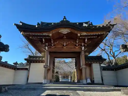 常在寺の山門