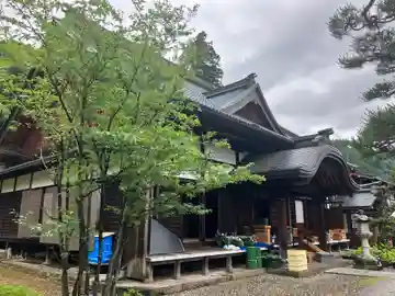 瑞岸寺の本殿・本堂