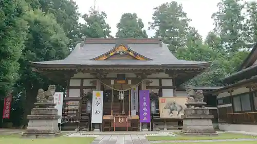 鏡石鹿嶋神社の本殿