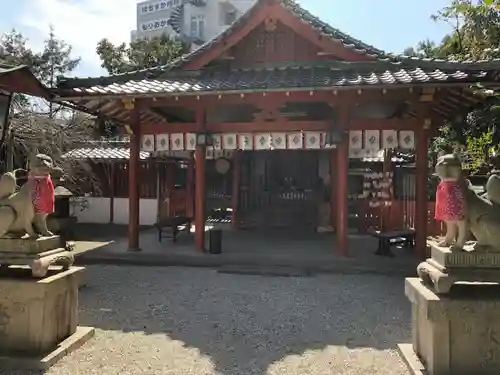 源九郎稲荷神社の本殿