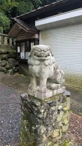 宇奈月神社の{uncategorized: "未分類", other: "その他", undefined: "問題あり", building: "その他建物", grave: "お墓", sacred_gate: "鳥居", guardian: "狛犬", statue: "像", buddha: "仏像", history: "歴史", nature: "自然", garden: "庭園", animal: "動物", pagoda: "塔", temizu: "手水舎", mountain_gate: "山門・神門", sanctuary: "本殿・本堂", subordinate: "末社・摂社", art: "芸術", scenery: "景色", jizo: "地蔵", ema: "絵馬", goshuin: "御朱印", omikuji: "おみくじ", items: "授与品その他", amulet: "お守り", goshuincho: "御朱印帳", eats: "食事", festival: "お祭り", votive_dance: "神楽", shichigosan: "七五三参", wedding: "結婚式", experience: "体験その他", initially: "初詣", around: "周辺", anti_infection: "感染症対策"}