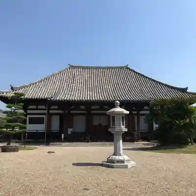 法華寺の本殿・本堂