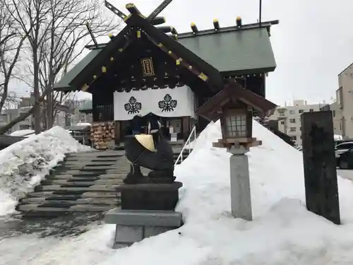 札幌諏訪神社の本殿・本堂