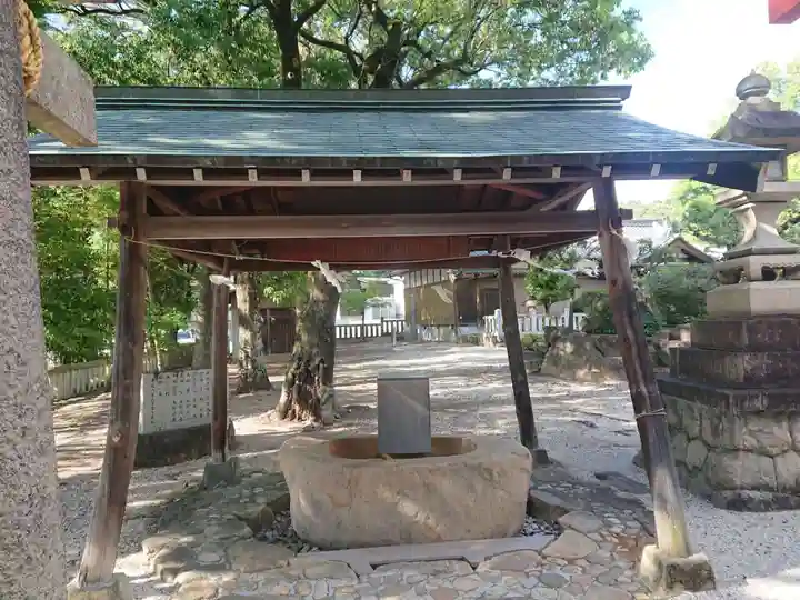 稲荷神社の手水舎