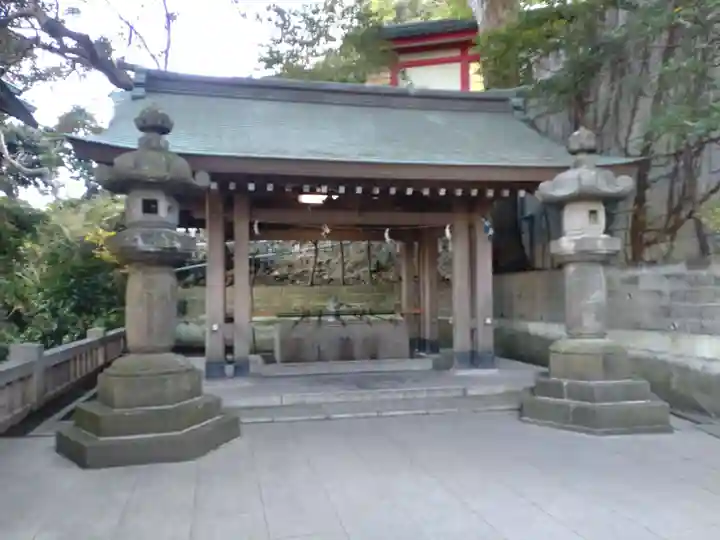 江島神社の手水舎