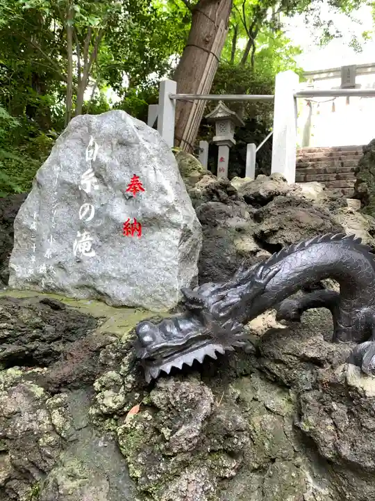 多摩川浅間神社の手水舎