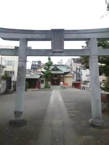 福森稲荷神社の{uncategorized: "未分類", other: "その他", undefined: "問題あり", building: "その他建物", grave: "お墓", sacred_gate: "鳥居", guardian: "狛犬", statue: "像", buddha: "仏像", history: "歴史", nature: "自然", garden: "庭園", animal: "動物", pagoda: "塔", temizu: "手水舎", mountain_gate: "山門・神門", sanctuary: "本殿・本堂", subordinate: "末社・摂社", art: "芸術", scenery: "景色", jizo: "地蔵", ema: "絵馬", goshuin: "御朱印", omikuji: "おみくじ", items: "授与品その他", amulet: "お守り", goshuincho: "御朱印帳", eats: "食事", festival: "お祭り", votive_dance: "神楽", shichigosan: "七五三参", wedding: "結婚式", experience: "体験その他", initially: "初詣", around: "周辺", anti_infection: "感染症対策"}
