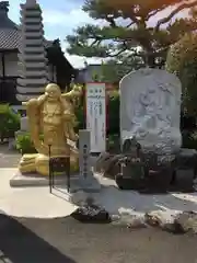 松源寺の像