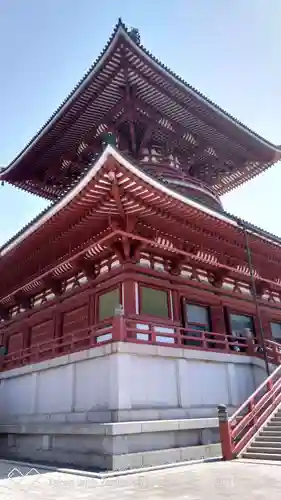 成田山新勝寺の塔