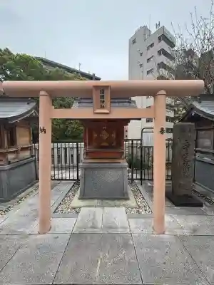 鶴見神社の{uncategorized: "未分類", other: "その他", undefined: "問題あり", building: "その他建物", grave: "お墓", sacred_gate: "鳥居", guardian: "狛犬", statue: "像", buddha: "仏像", history: "歴史", nature: "自然", garden: "庭園", animal: "動物", pagoda: "塔", temizu: "手水舎", mountain_gate: "山門・神門", sanctuary: "本殿・本堂", subordinate: "末社・摂社", art: "芸術", scenery: "景色", jizo: "地蔵", ema: "絵馬", goshuin: "御朱印", omikuji: "おみくじ", items: "授与品その他", amulet: "お守り", goshuincho: "御朱印帳", eats: "食事", festival: "お祭り", votive_dance: "神楽", shichigosan: "七五三参", wedding: "結婚式", experience: "体験その他", initially: "初詣", around: "周辺", anti_infection: "感染症対策"}