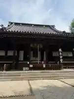 寛永寺(根本中堂)の{uncategorized: "未分類", other: "その他", undefined: "問題あり", building: "その他建物", grave: "お墓", sacred_gate: "鳥居", guardian: "狛犬", statue: "像", buddha: "仏像", history: "歴史", nature: "自然", garden: "庭園", animal: "動物", pagoda: "塔", temizu: "手水舎", mountain_gate: "山門・神門", sanctuary: "本殿・本堂", subordinate: "末社・摂社", art: "芸術", scenery: "景色", jizo: "地蔵", ema: "絵馬", goshuin: "御朱印", omikuji: "おみくじ", items: "授与品その他", amulet: "お守り", goshuincho: "御朱印帳", eats: "食事", festival: "お祭り", votive_dance: "神楽", shichigosan: "七五三参", wedding: "結婚式", experience: "体験その他", initially: "初詣", around: "周辺", anti_infection: "感染症対策"}
