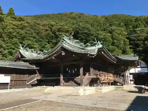 函館八幡宮の本殿