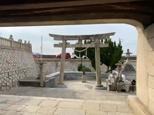 西大寺の{uncategorized: "未分類", other: "その他", undefined: "問題あり", building: "その他建物", grave: "お墓", sacred_gate: "鳥居", guardian: "狛犬", statue: "像", buddha: "仏像", history: "歴史", nature: "自然", garden: "庭園", animal: "動物", pagoda: "塔", temizu: "手水舎", mountain_gate: "山門・神門", sanctuary: "本殿・本堂", subordinate: "末社・摂社", art: "芸術", scenery: "景色", jizo: "地蔵", ema: "絵馬", goshuin: "御朱印", omikuji: "おみくじ", items: "授与品その他", amulet: "お守り", goshuincho: "御朱印帳", eats: "食事", festival: "お祭り", votive_dance: "神楽", shichigosan: "七五三参", wedding: "結婚式", experience: "体験その他", initially: "初詣", around: "周辺", anti_infection: "感染症対策"}