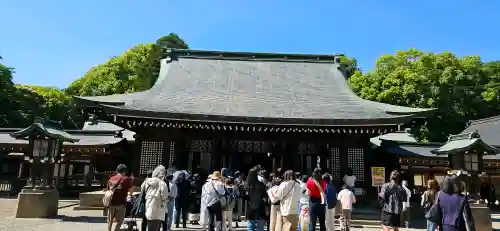武蔵一宮氷川神社の{uncategorized: "未分類", other: "その他", undefined: "問題あり", building: "その他建物", grave: "お墓", sacred_gate: "鳥居", guardian: "狛犬", statue: "像", buddha: "仏像", history: "歴史", nature: "自然", garden: "庭園", animal: "動物", pagoda: "塔", temizu: "手水舎", mountain_gate: "山門・神門", sanctuary: "本殿・本堂", subordinate: "末社・摂社", art: "芸術", scenery: "景色", jizo: "地蔵", ema: "絵馬", goshuin: "御朱印", omikuji: "おみくじ", items: "授与品その他", amulet: "お守り", goshuincho: "御朱印帳", eats: "食事", festival: "お祭り", votive_dance: "神楽", shichigosan: "七五三参", wedding: "結婚式", experience: "体験その他", initially: "初詣", around: "周辺", anti_infection: "感染症対策"}