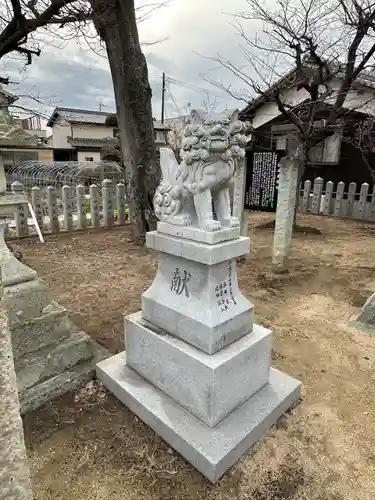 天神社の狛犬