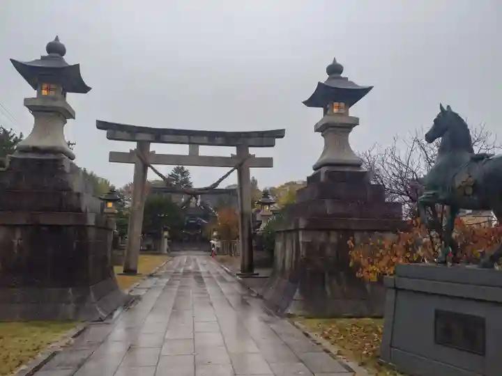 高岡関野神社の鳥居