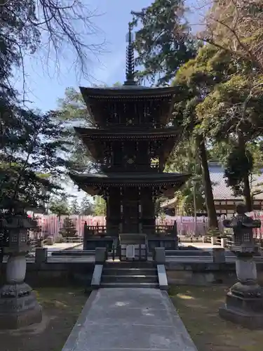 豊川閣　妙厳寺の塔