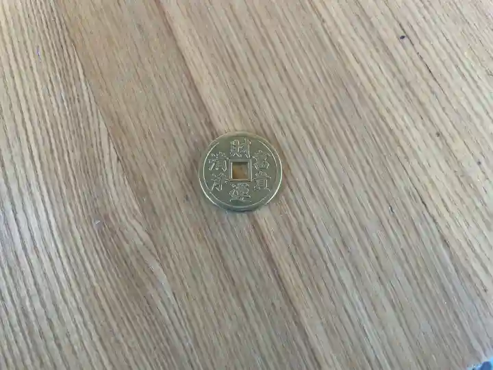 蛇窪神社の{uncategorized: "未分類", other: "その他", undefined: "問題あり", building: "その他建物", grave: "お墓", sacred_gate: "鳥居", guardian: "狛犬", statue: "像", buddha: "仏像", history: "歴史", nature: "自然", garden: "庭園", animal: "動物", pagoda: "塔", temizu: "手水舎", mountain_gate: "山門・神門", sanctuary: "本殿・本堂", subordinate: "末社・摂社", art: "芸術", scenery: "景色", jizo: "地蔵", ema: "絵馬", goshuin: "御朱印", omikuji: "おみくじ", items: "授与品その他", amulet: "お守り", goshuincho: "御朱印帳", eats: "食事", festival: "お祭り", votive_dance: "神楽", shichigosan: "七五三参", wedding: "結婚式", experience: "体験その他", initially: "初詣", around: "周辺", anti_infection: "感染症対策"}