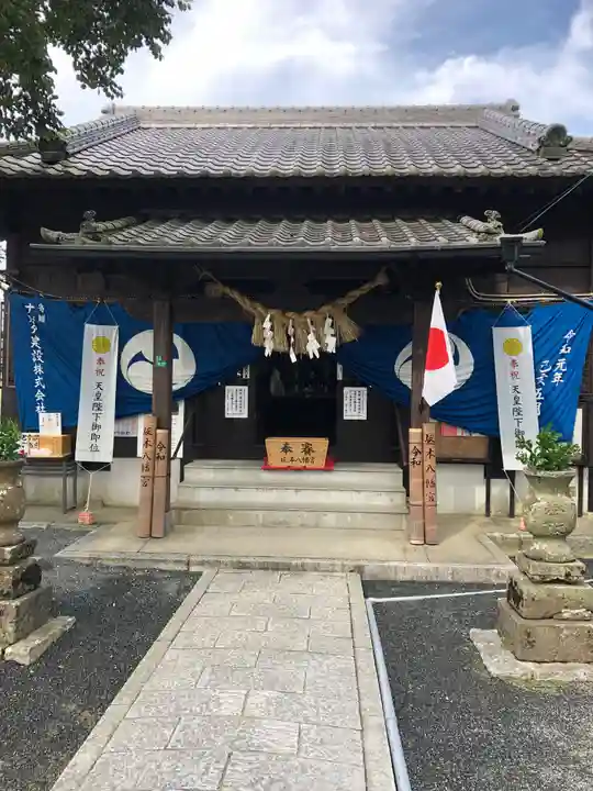 坂本八幡宮の本殿・本堂