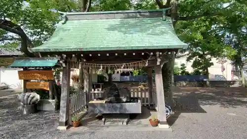 片岡神社の手水