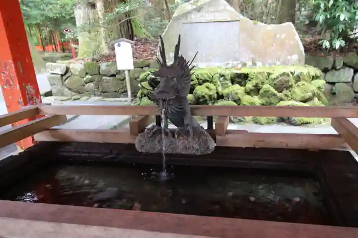 箱根神社の手水舎