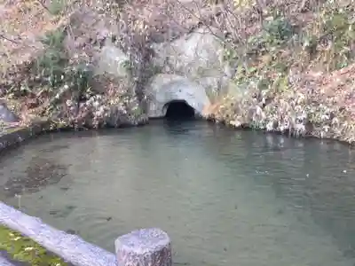 戸ノ口堰水神社のその他建物