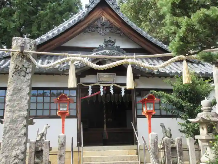 稲荷神社の本殿・本堂