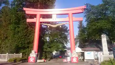 安住神社の鳥居