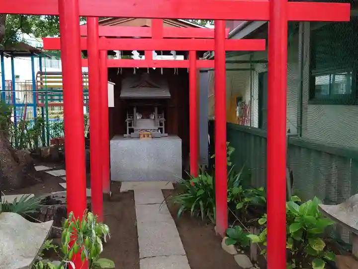 五方山熊野神社の末社・摂社