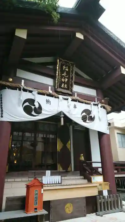 稲毛神社の本殿・本堂