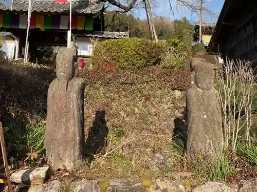 林陽寺の像